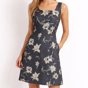 Tommy Bahama Silk Floral Mini Dress Size 12 Gray Sleeveless A-Line Lined Resort